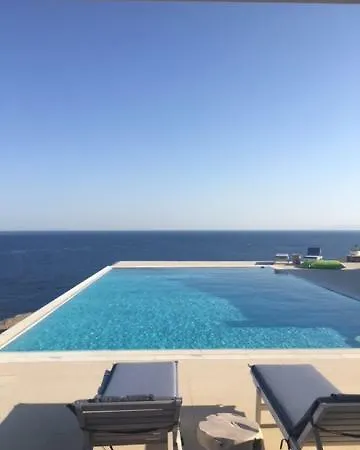 Aliki Mégas Yialós-Nítes